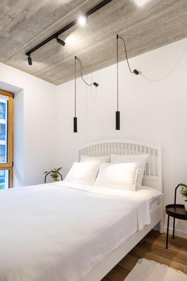City Center Sanctuary Modern Business-Class Studio With Free Parking In The Heart Of 维尔纽斯 外观 照片